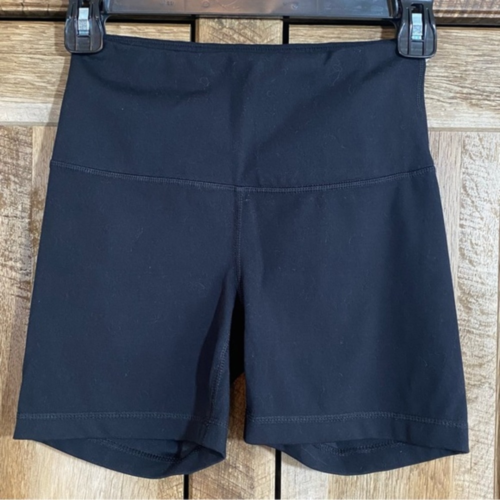 Yogalicious Lux‎ Black Shorts Size XS